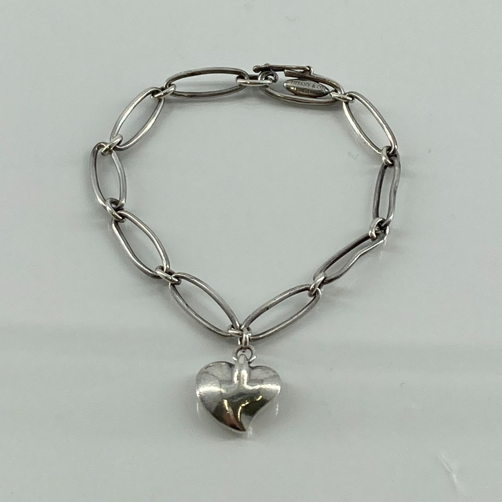 Tiffany & Co. シルバーハートブレスレット