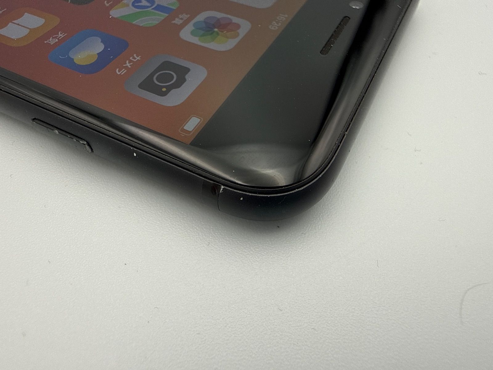  バッテリー 交換済み 100％ SIMフリー iPhone 7 32 GB ブラック au スマートフォン本体 スマートフォン 携帯電話