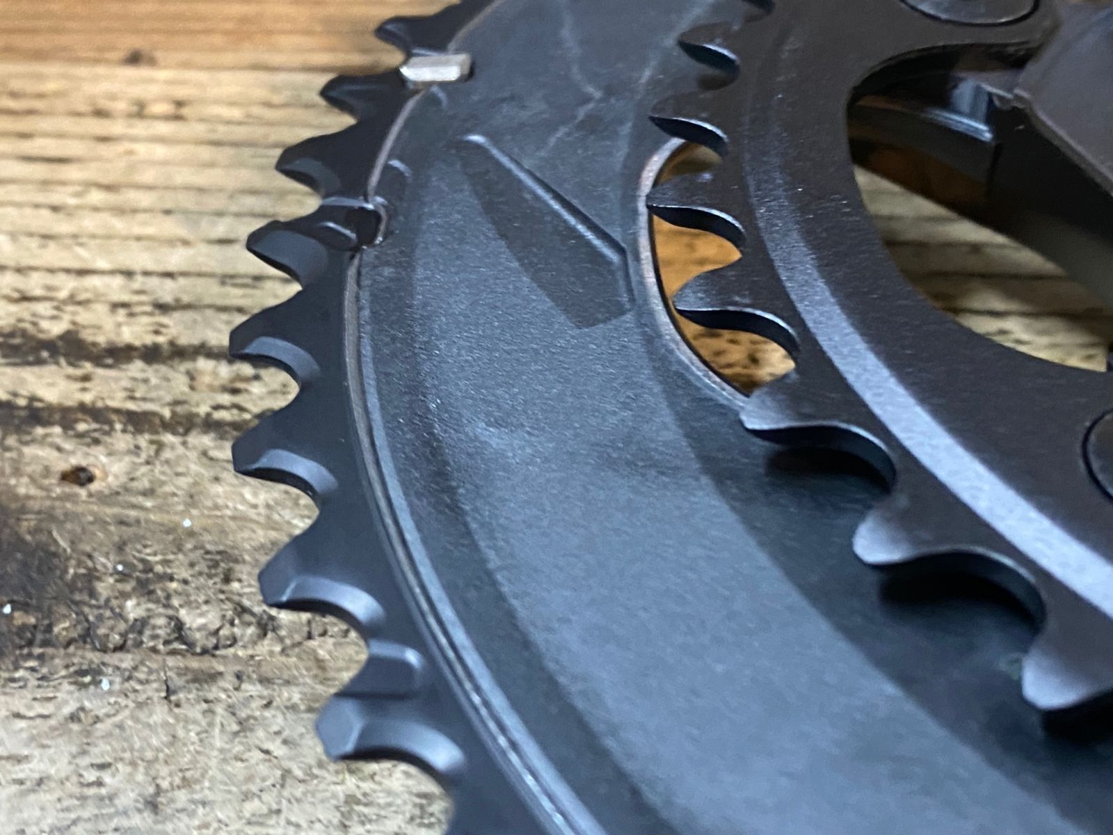 JR385 シマノ SHIMANO ULTEGRA FC-R8100 クランクセット 160mm 52/36T