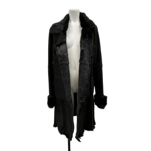 ムートンコート