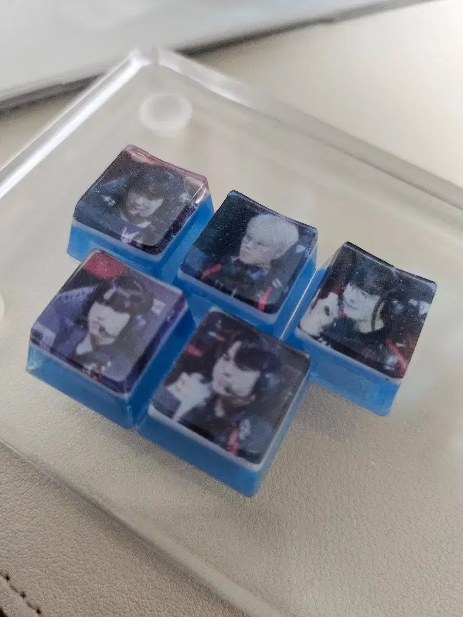 T 1 Tシャツ キーキャップ ジオペグケ