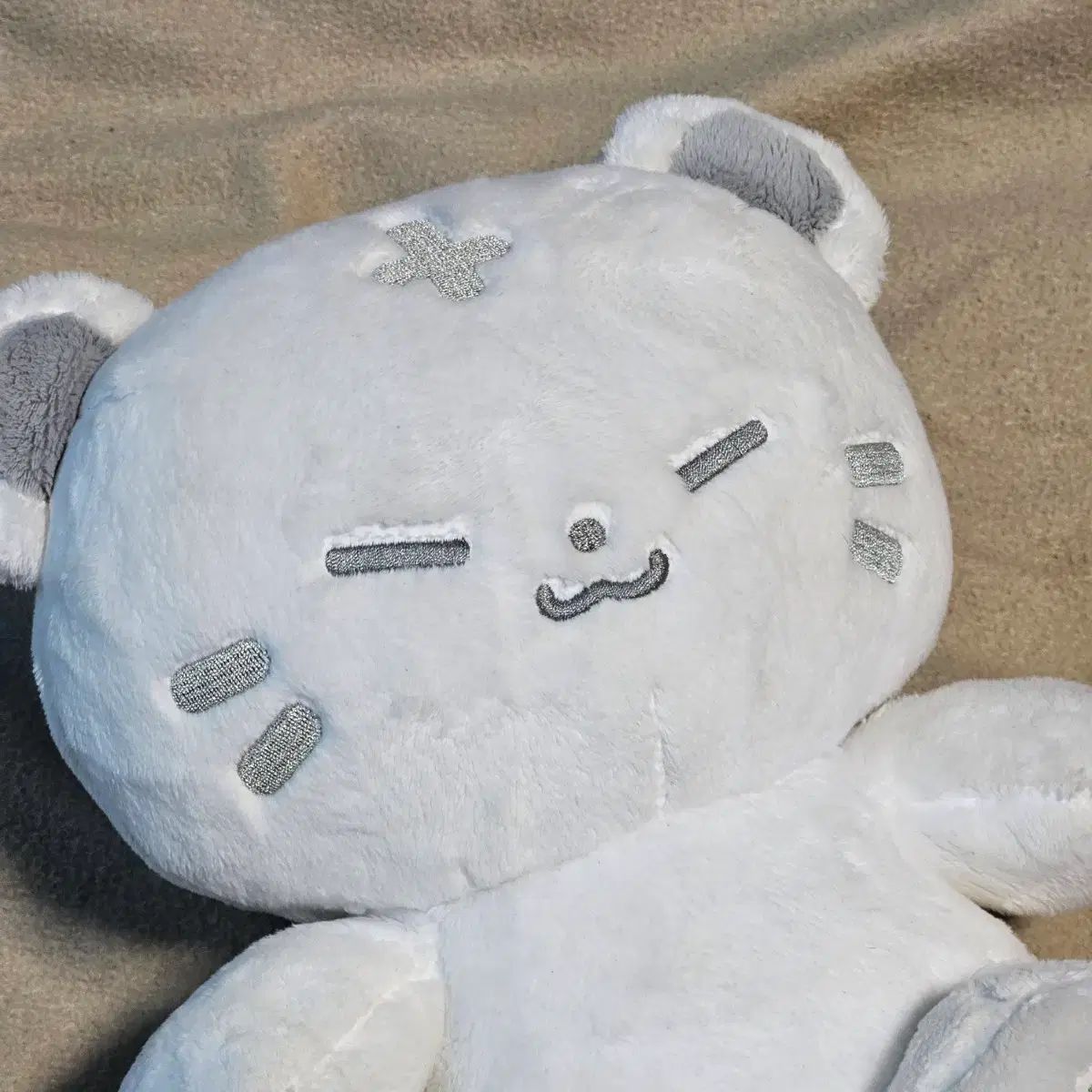 SEVENTEEN ホシ ホシ ぬいぐるみ 王ホシ 30cm ぬいぐるみ - メルカリ