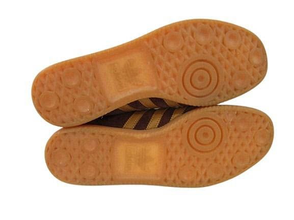 アディダス adidas