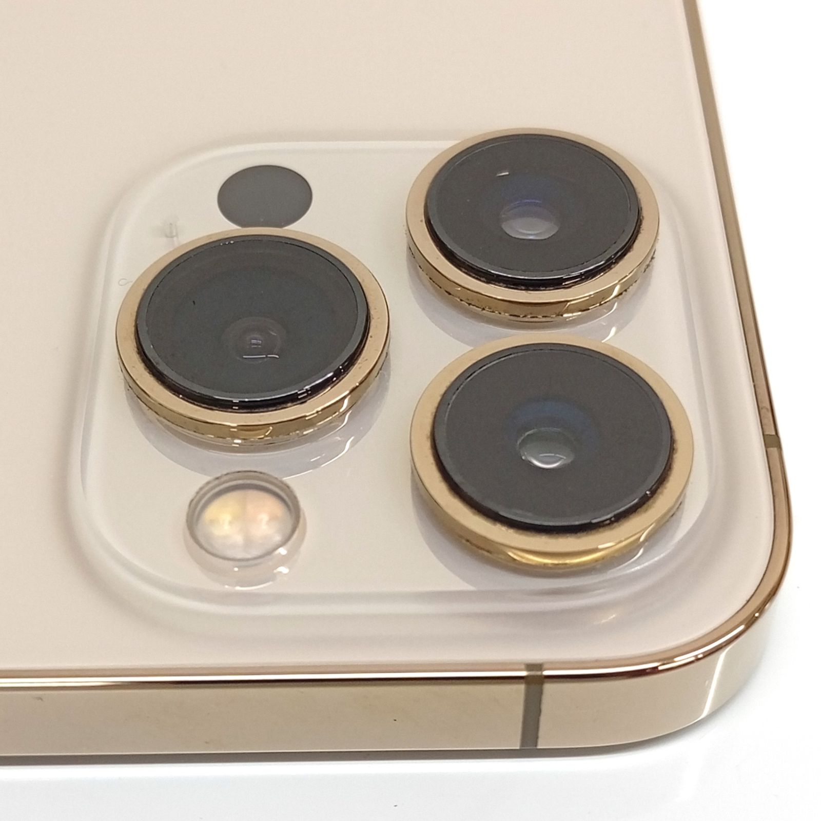 Apple iPhone 13 Pro 256 GB シルバー SIMフリー ネットワーク制限docomo〇 バッテリー最大容量83％ JA-26299