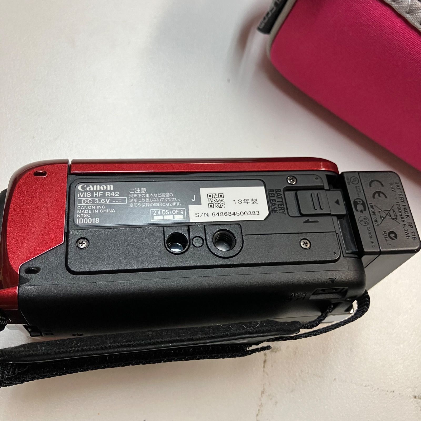 42 ビデオカメラ