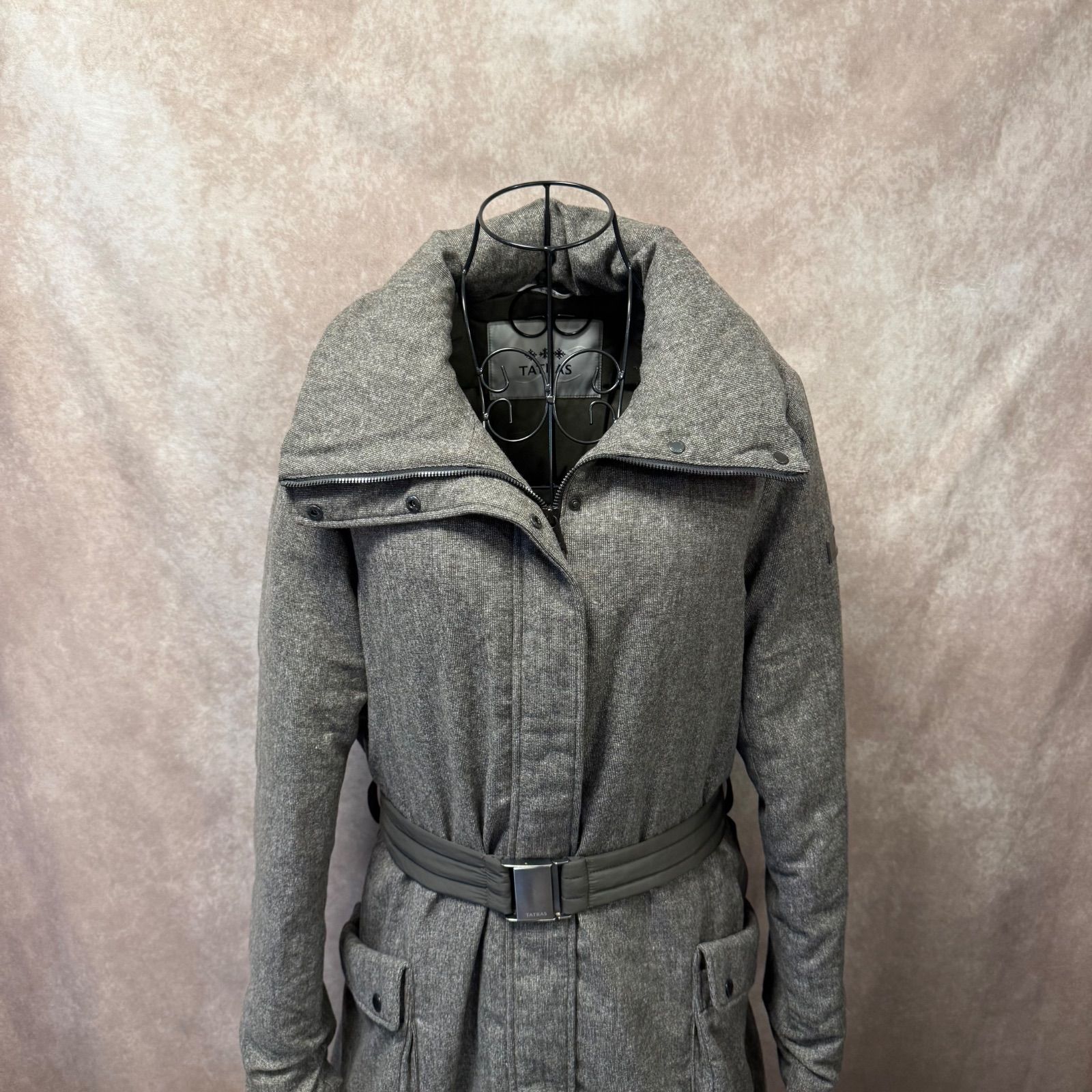 Rライン ロングダウンコート