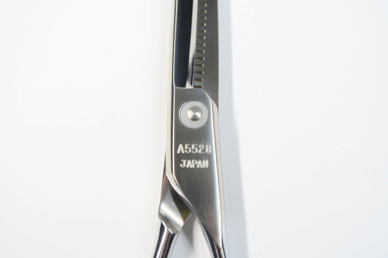 Cランク【AKKOHS アコス】 A5528 セニング 美容師・理容師 5.5インチ