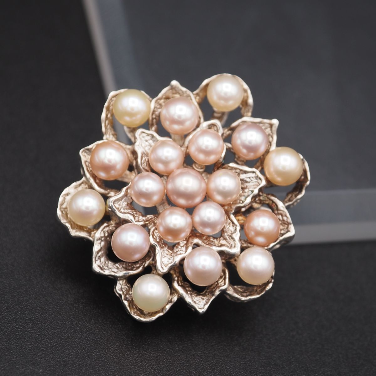 L 802 淡水真珠 パール SILVER刻印 2 way ブローチ ショートナー クリッカー ピンク系カラー デザイン シルバー コサージュ 誕生石