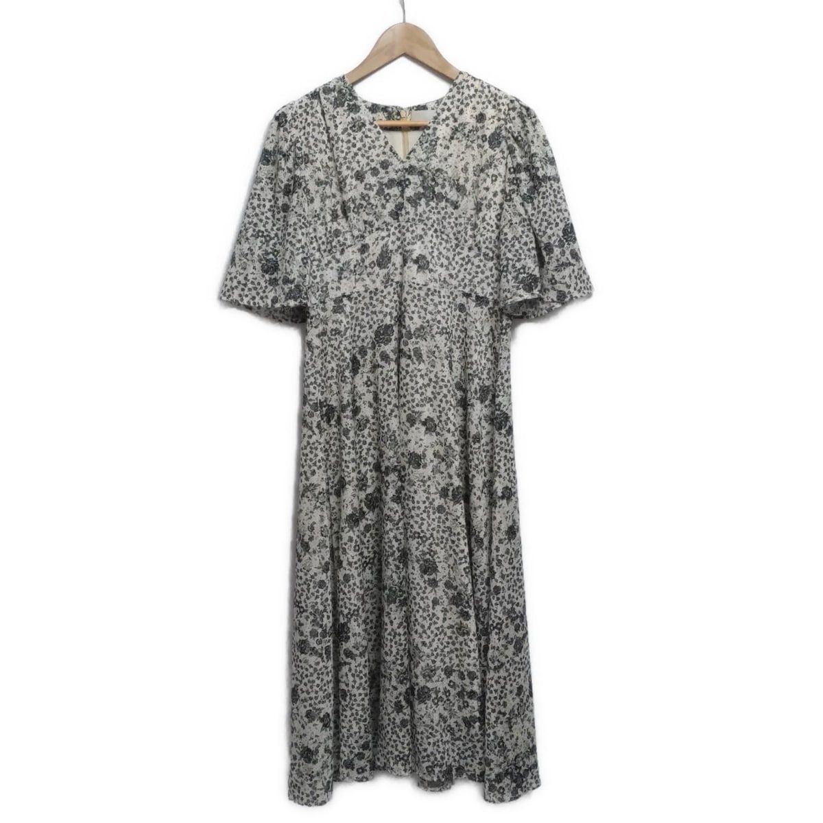 CELFORD セルフォード ワンピース サイズ38 M レディース - アイボリー×黒×マルチ Vネック|半袖|ロング|花柄