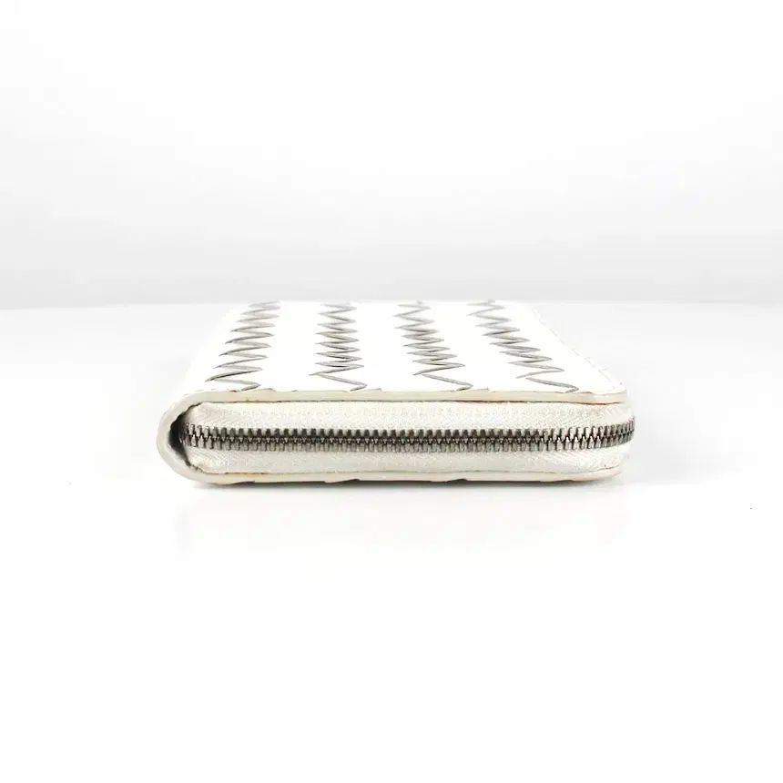 ブランド ボッテガ ヴェネタ イントレチャート ジッパー 長財布 593217