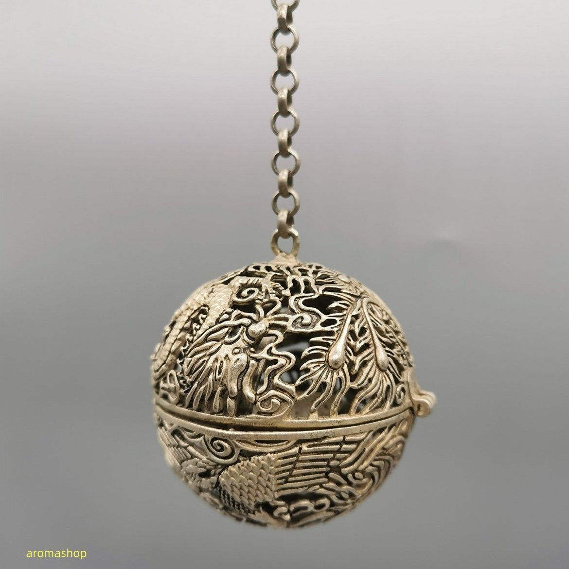 香球 透かし彫り 銅香炉 花鳥紋 双龍紋 双鳳紋 金属鎖 香道具 裝身具