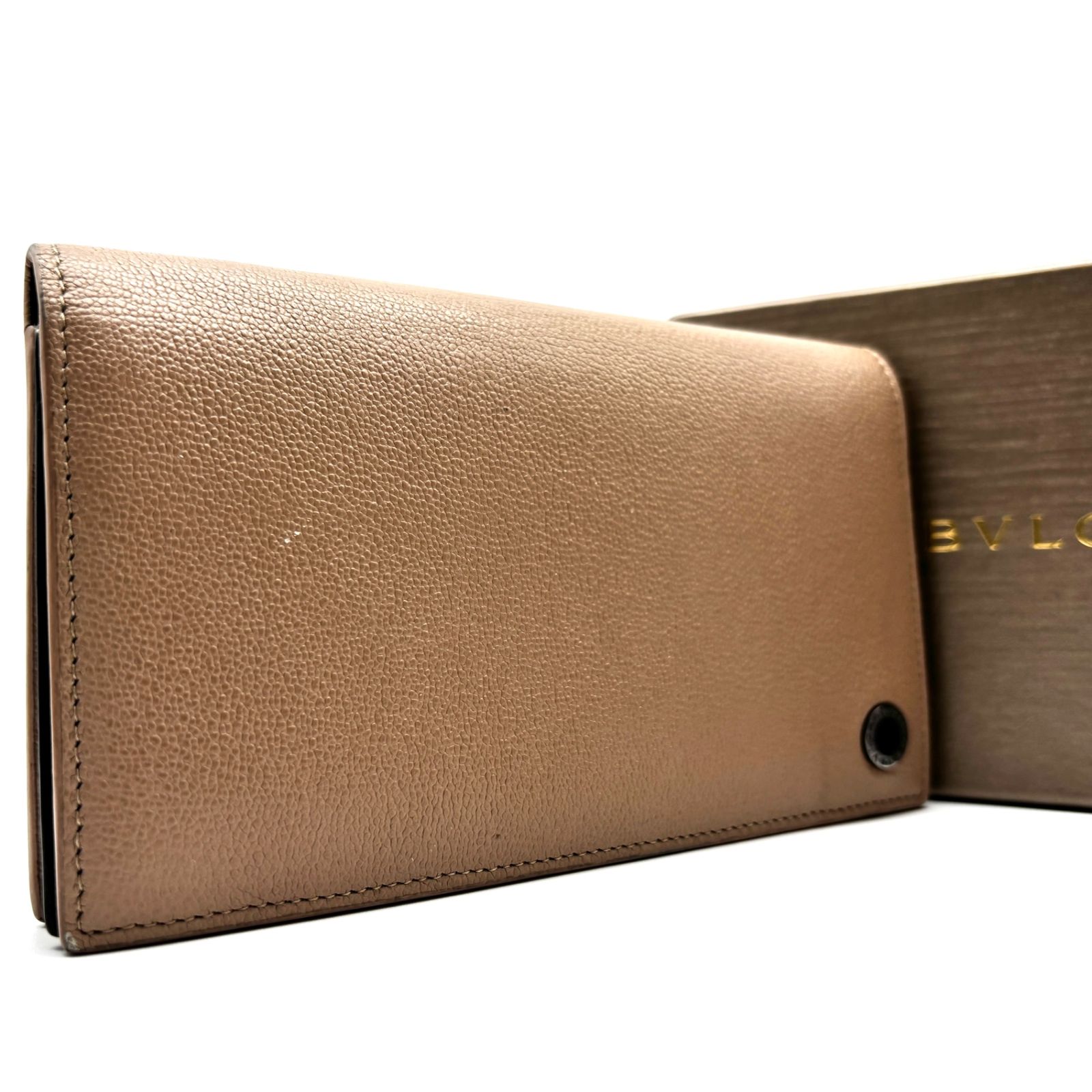 ブルガリ　長財布　ロゴマニア　ビーゼロワン　マン メンズ ブラック　557 ブルガリ 長財布 ロゴマニア ビーゼロワン マン メンズ ブラック 557