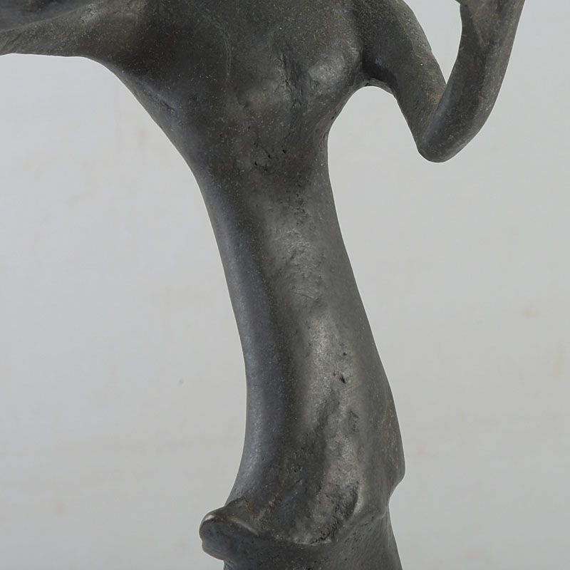 ブロンズ像 バイオリンを弾く女性 高さ約36㎝ 台付 置物 C S574 - メルカリ