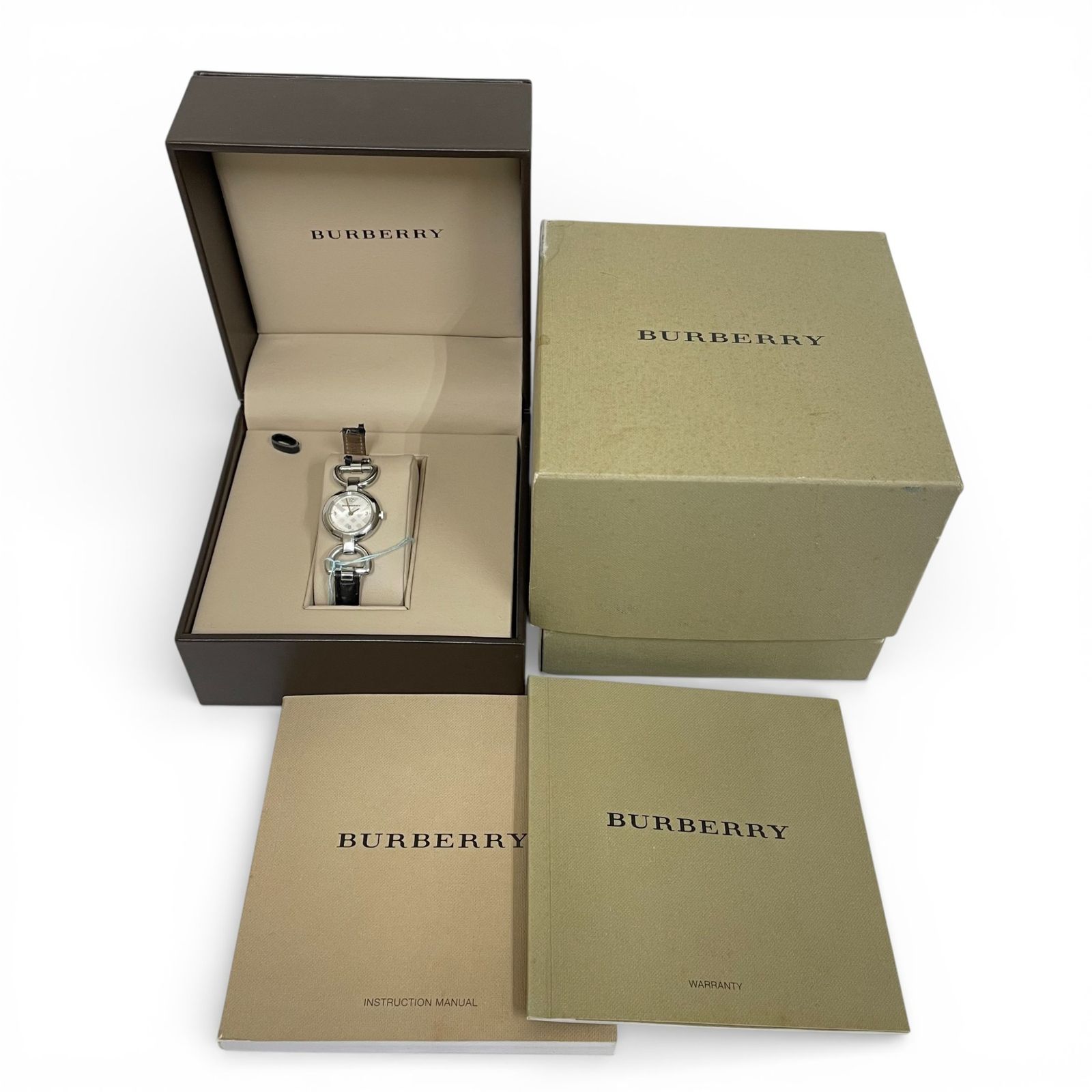 ● 品● バーバリー 腕時計 クォーツ チェック柄 バンド千切れ BU 5404