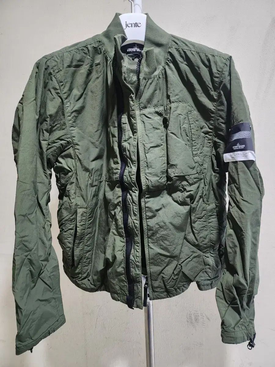 ストーンアイランド シャドウ プロジェクト