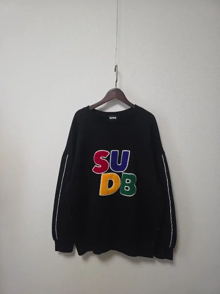 ユニセックス) SUDB 黒 ゆったり フィット 起毛 スウェット Tシャツ