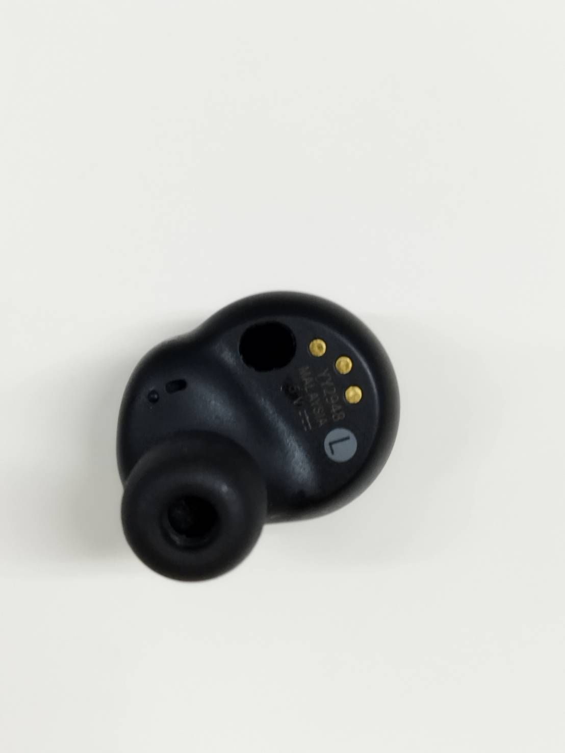 ジャンク】SONY WF-1000XM4/YY2948/ブラック/ワイヤレスイヤホン/左耳