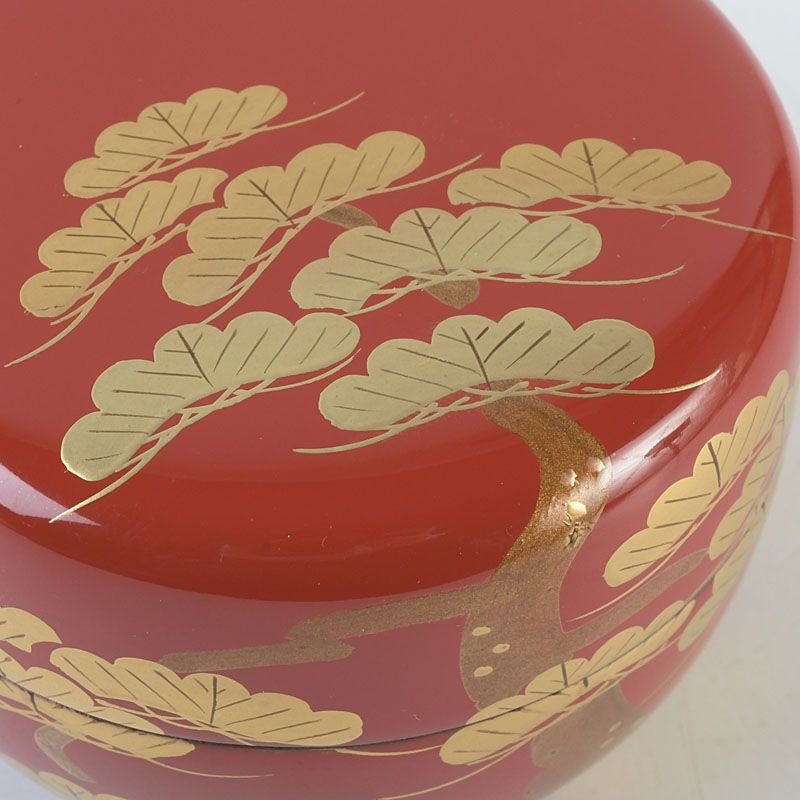 茶道具　越前蒔絵師　宮田宗景作　唐松蒔絵　中棗　共箱　V　R5280 茶道具 越前塗 宮田宗景作 朱塗 松蒔絵 棗 共箱 V S582 - メルカリ