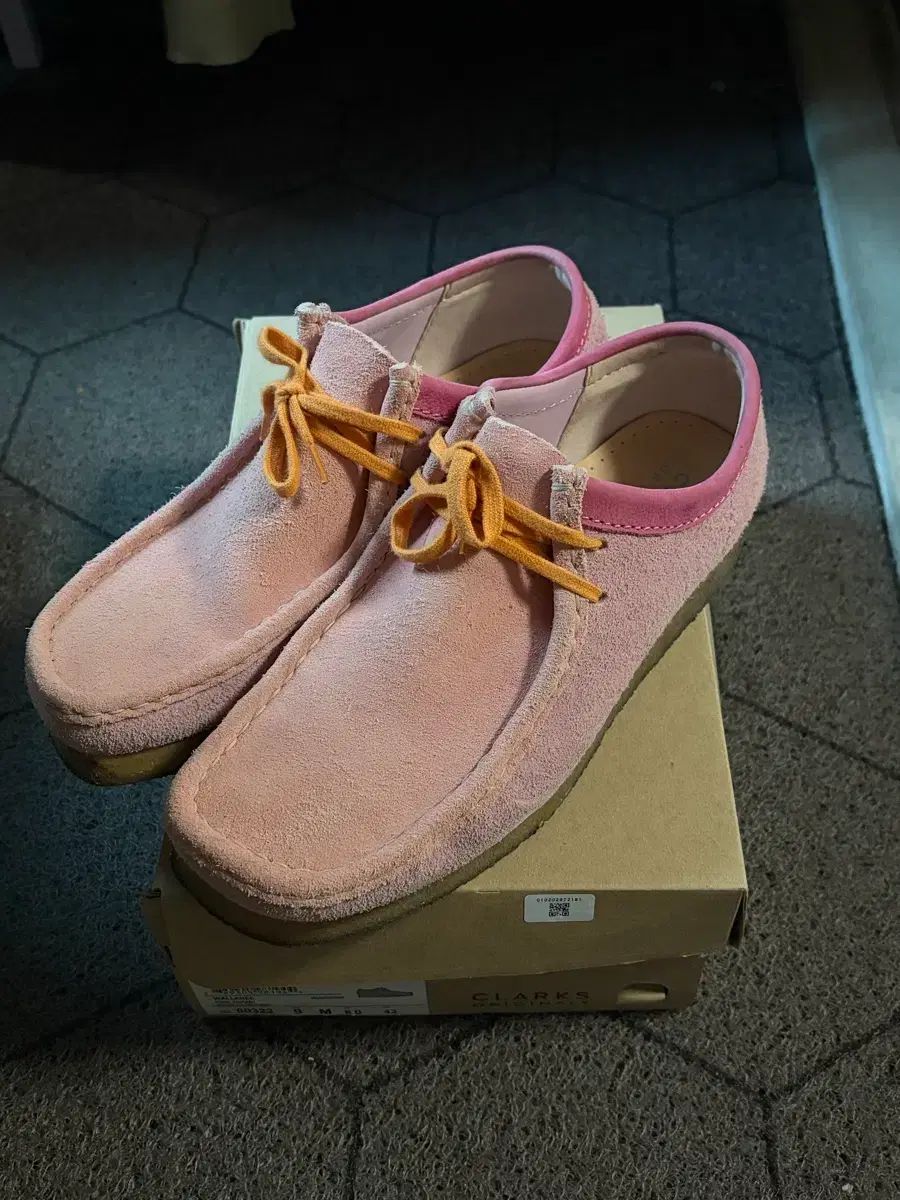 Clarks LEVI S Wallabee ピンク コンビ UK 8