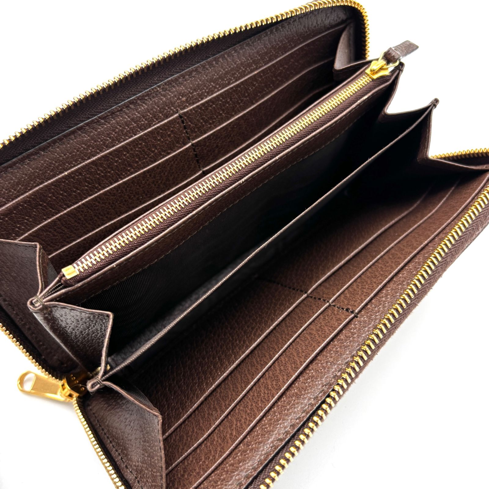 未使用に近い 近代モデル GUCCI グッチ 長財布 ジャンボGG ラウンド