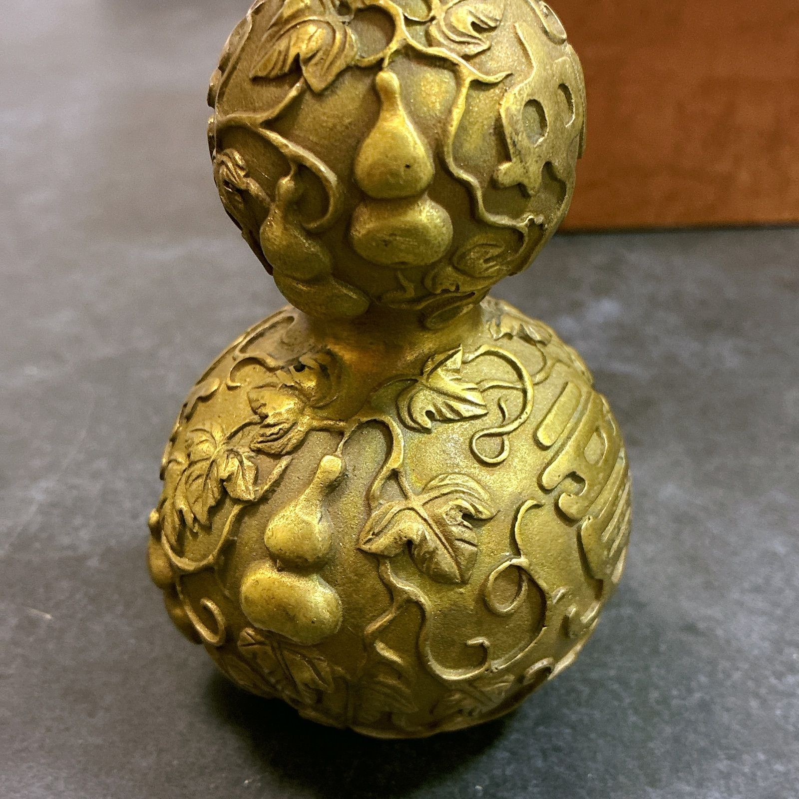 瓢箪 真鍮 銅製 彫刻 置物 縁起 開運 金運　風水 骨董 古美術 アンティーク 瓢箪 真鍮 台 高彫 彫刻 置物 縁起物 開運 風水 骨董 古美術