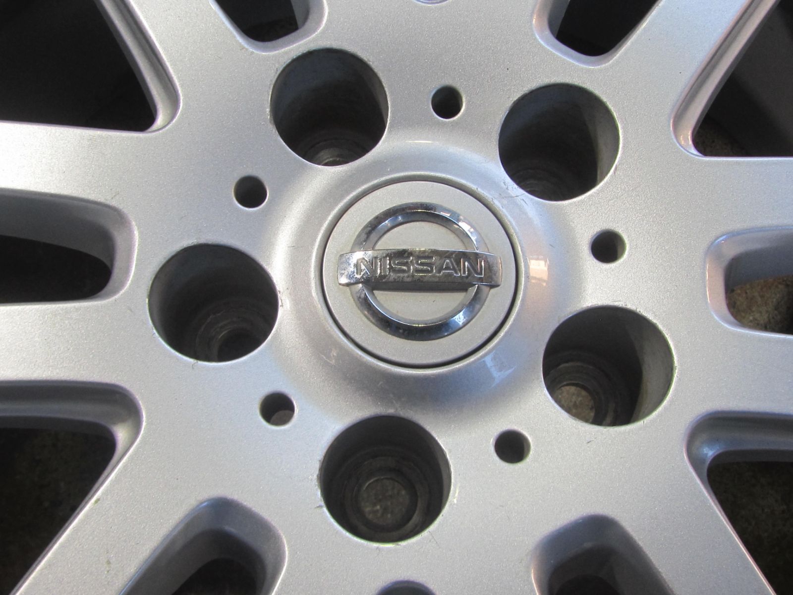 ニッサン純正】 225/55R18 スタッドレス ミシュラン X-ICE SNOW