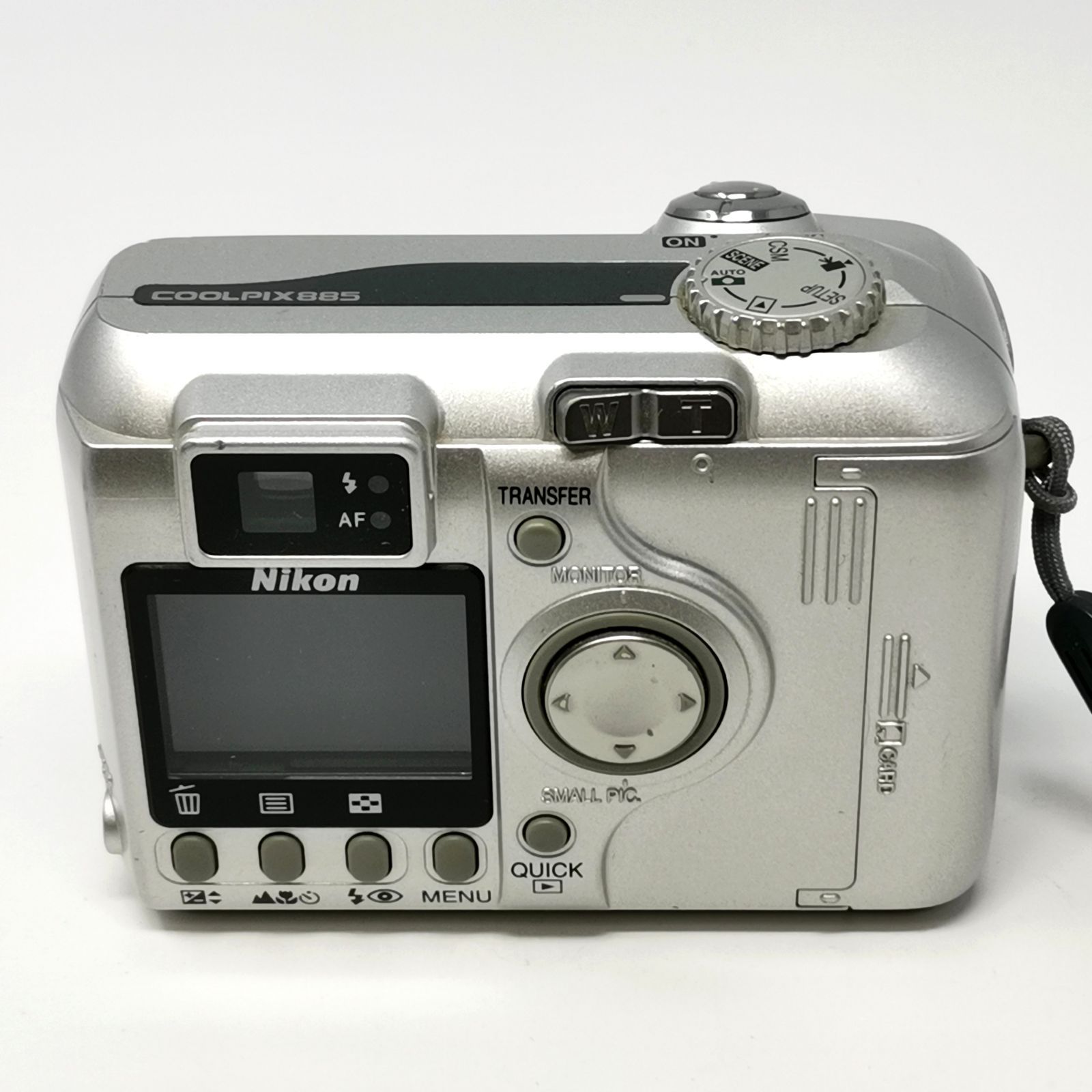 ニコン coolpix 885 デジカメ ジャンク シルバー 箱あり デジタル