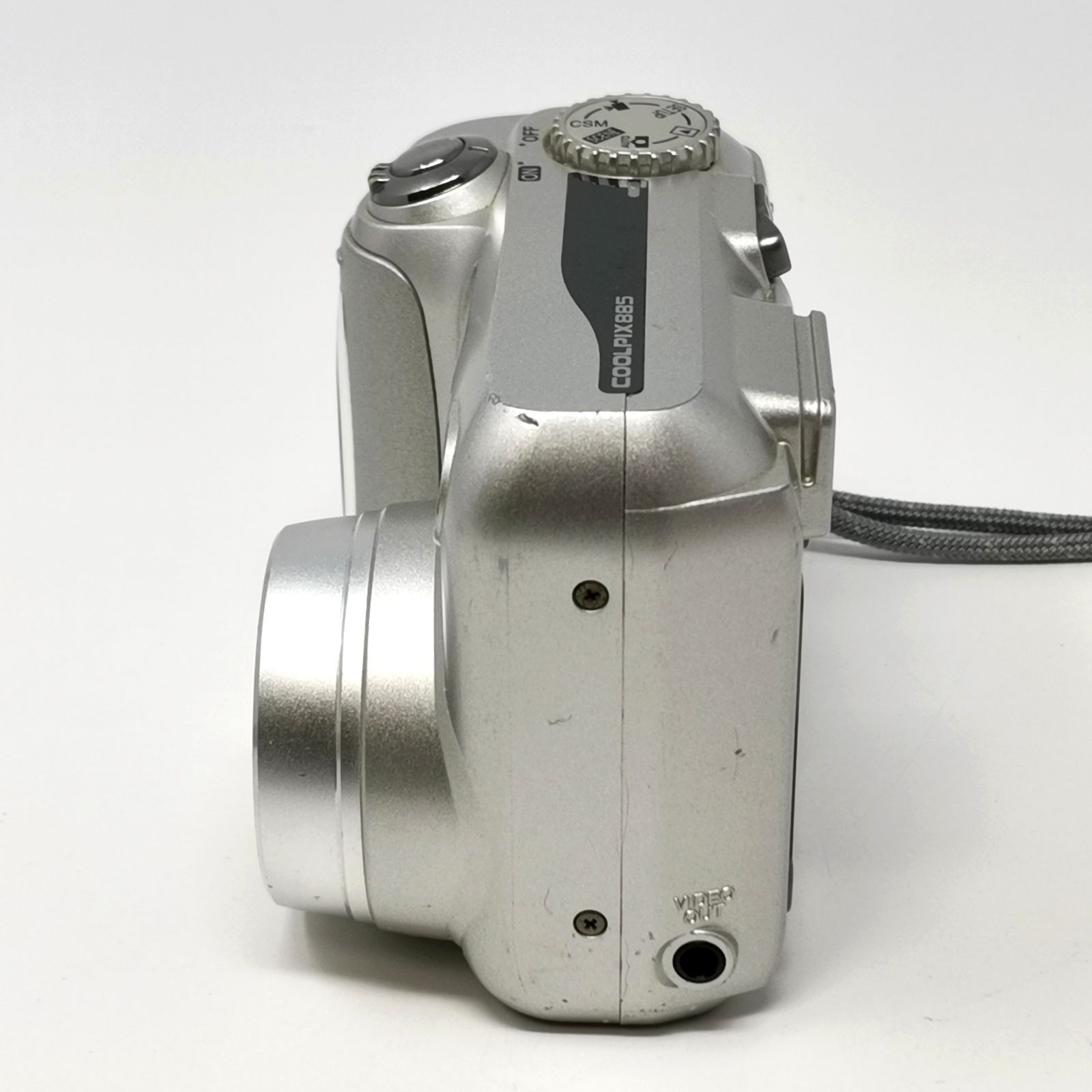 ニコン coolpix 885 デジカメ ジャンク シルバー 箱あり デジタル
