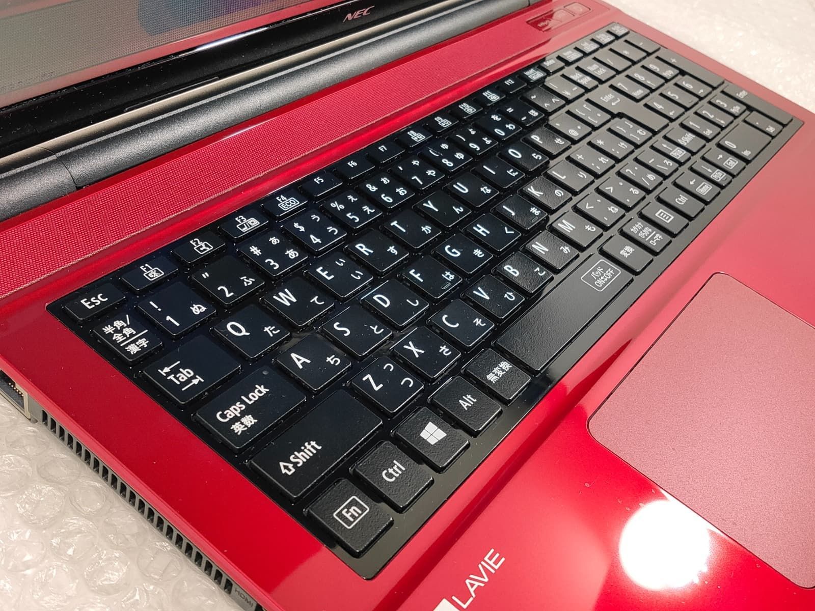 NEC LAVIE NS150/F Celeron 3855U/4GB/1TB HDD/Windows11/15.6型HD