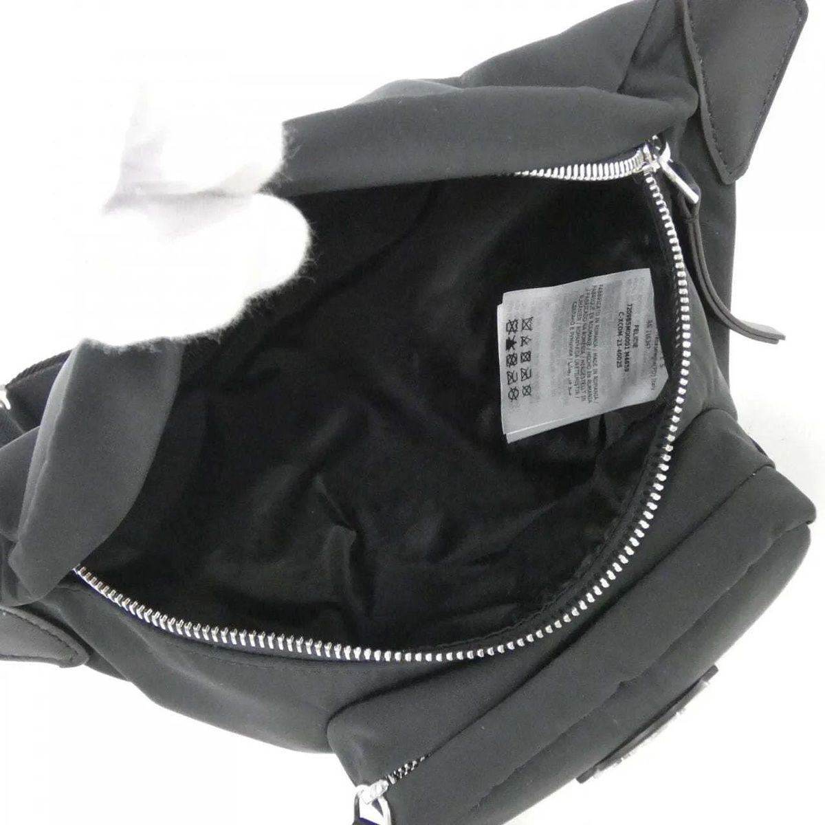 3 MONCLER モンクレール 5M00001 M4659 FELICIE ブラック ショルダー