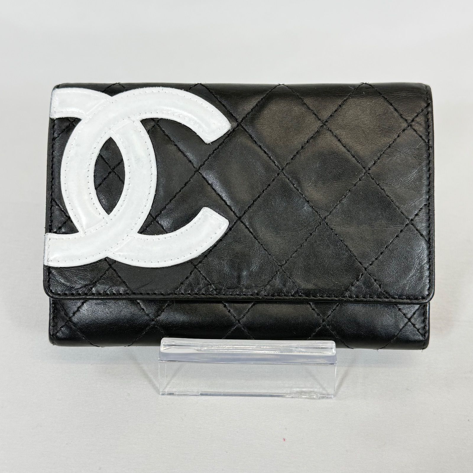 外観美品CHANELマトラッセ カンボンライン ラムスキン二つ折り財布 外観美品CHANELマトラッセ カンボンライン ラムスキン二つ折り財布