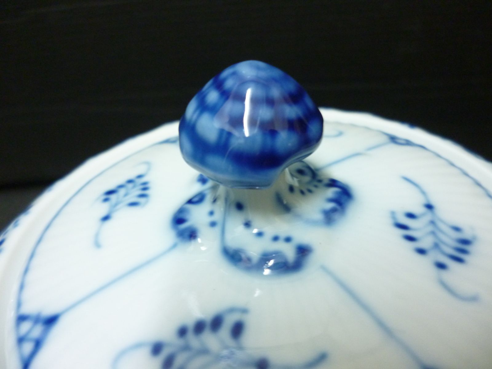  ♥品 展示品 き ROYAL ロイヤルコペンハーゲン 1000 ml ティーポット ブルーフル―テッド ハーフレース ティーポット コーヒー ティーカップ