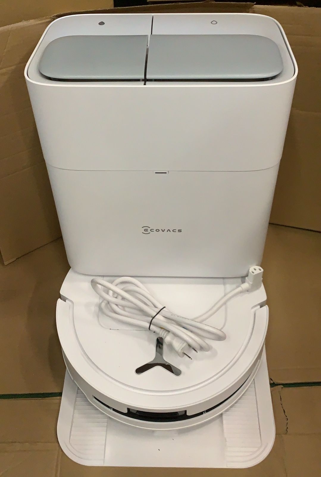 ECOVACS DEEBOT T 80 OMNI ロボット掃除機--525763