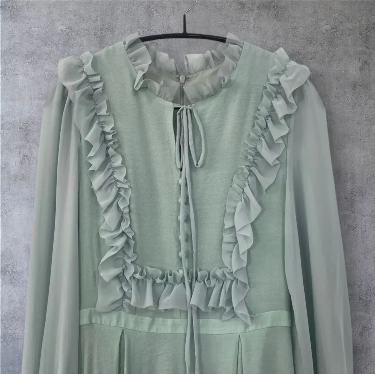 ブライドアンドユー BAU by Bride And You ミントシフォンフリルロング丈ワンピース 1