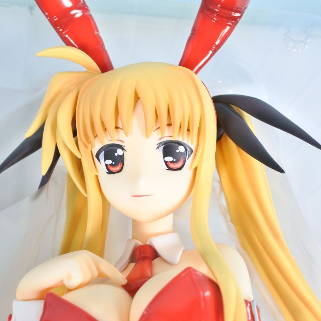 魔法少女リリカルなのは Strikers フェイト・T・ハラオウン バニー Amazon.co.jp: 魔法少女リリカルなのはStrikerS フェイト・T