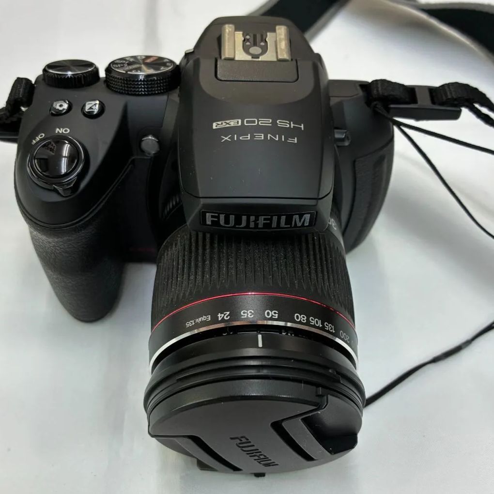 N【中古・稼働品】FUJIFILM フジフィルム FinePix HS20 EXR 1600万画素