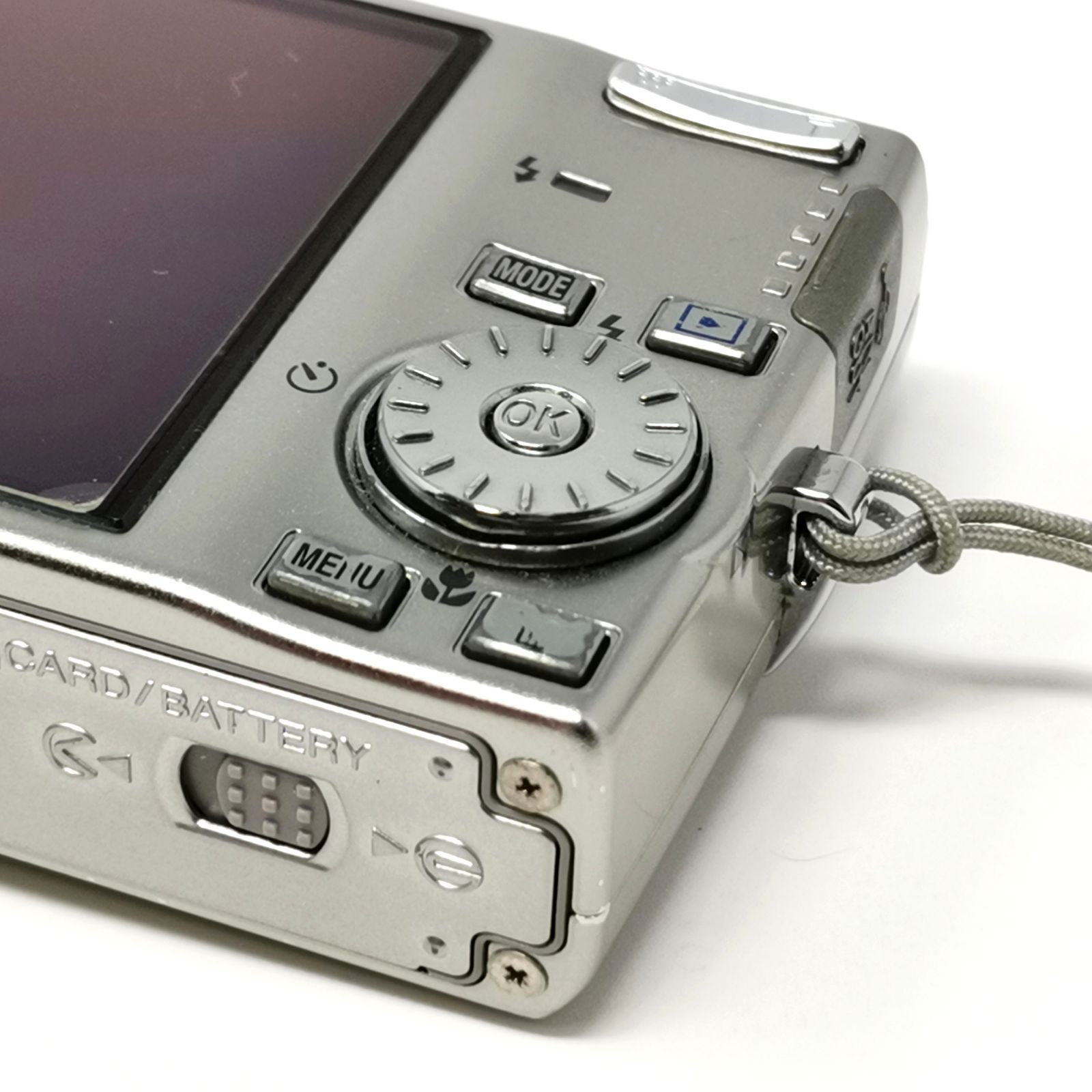 Nikon coolpix s600 カメラ デジカメ 動作確認済み シルバー 箱あり 