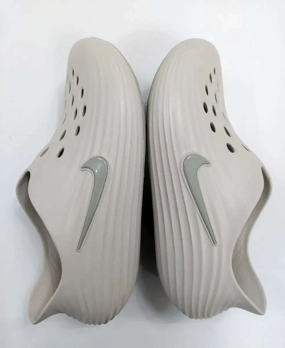 ナイキ リアクトX リージュビネイト