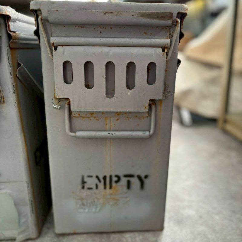 米軍放出品】ミリタリー アンモボックス アンモ缶 アーモ缶 M548 CZE