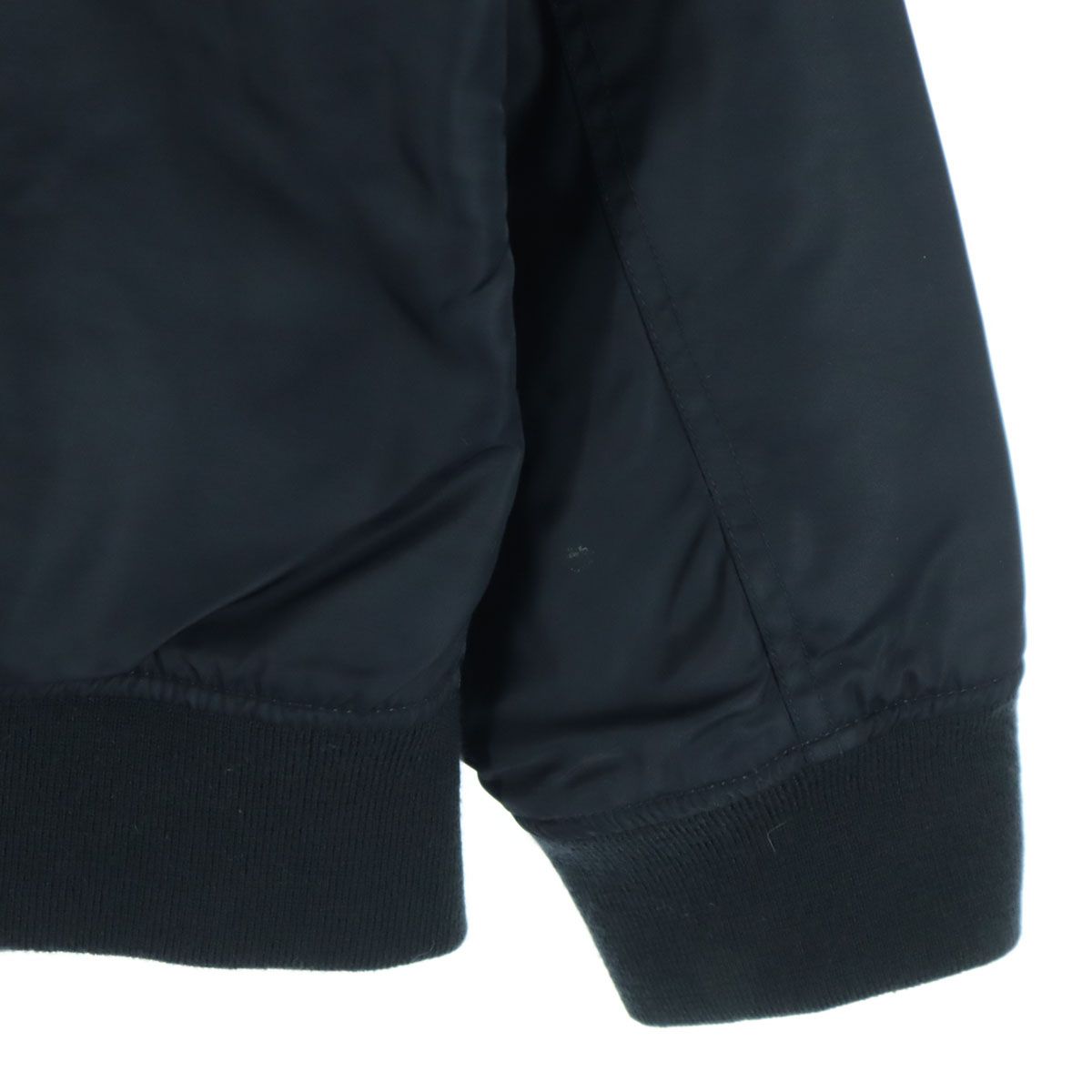 UNIQLO ユニクロ 長袖 中綿ジャケット XL ブラック ブルゾン 
