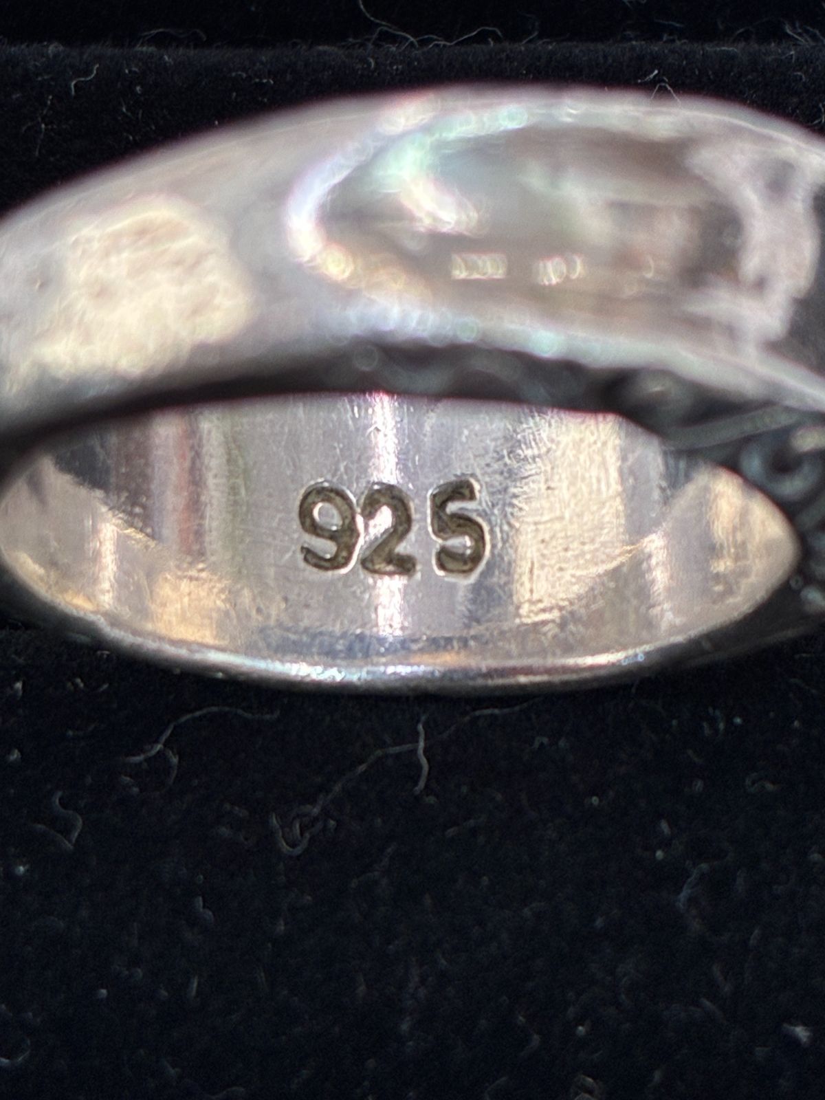 デザイン リング