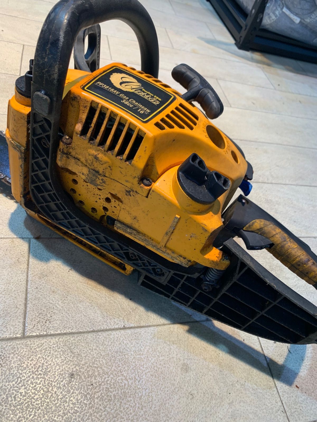 Poulan PRO classic PP3816 AV Gas chainsaw チェーンソー 未確認 