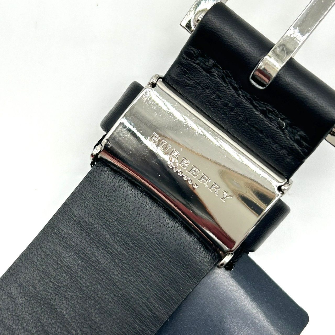 未使用】BURBERRY バーバリー ロンドン レザーベルト ブラック ロゴ