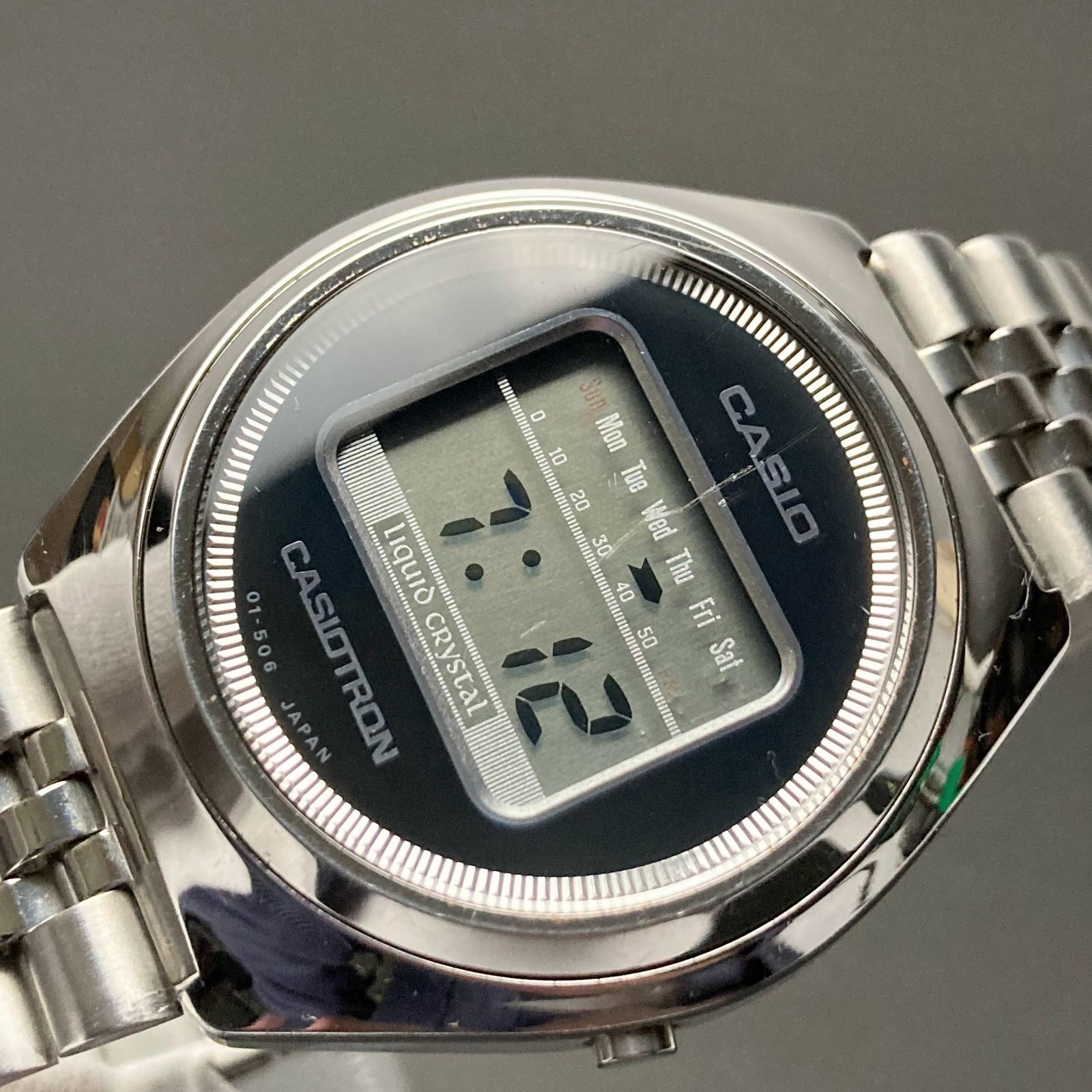 Casiotron カシオトロン01-502 稼働中　美品 稼働品 CASIO カシオ カシオトロン CASIOTRON 01-502 デジタル 腕時計