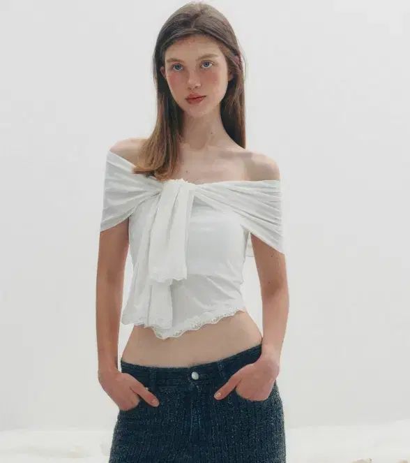 THETIS オフショルダー レイ タイ Tシャツ