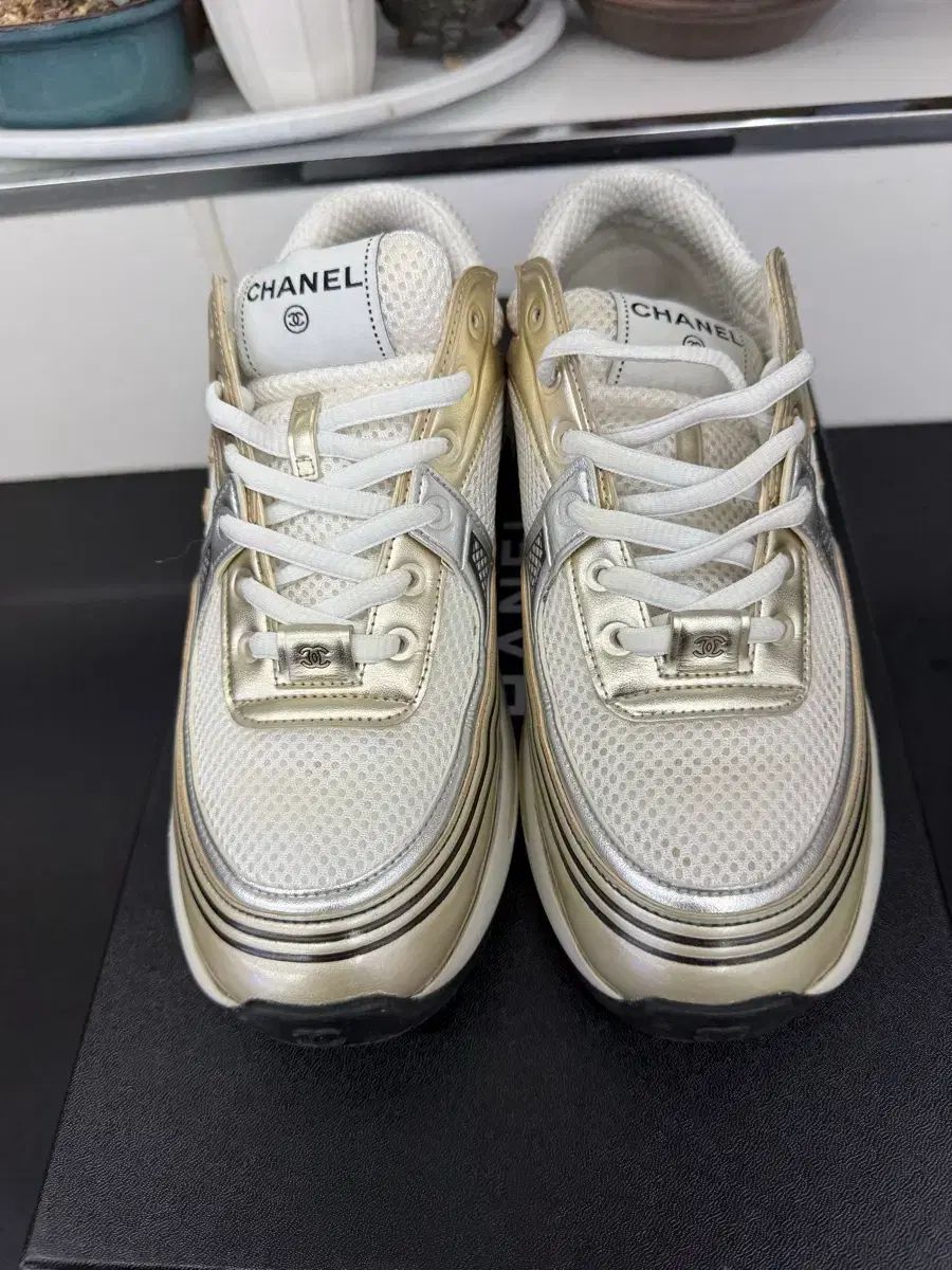 シャネル スニーカー 39 CCロゴ シャネル スニーカー 39 CCロゴ 楽天市場】シャネル 39 スニーカーの通販
