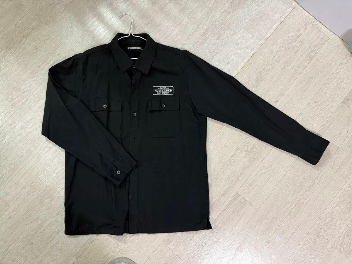 Neighborhood ネイバーフッド ブラック シャツ