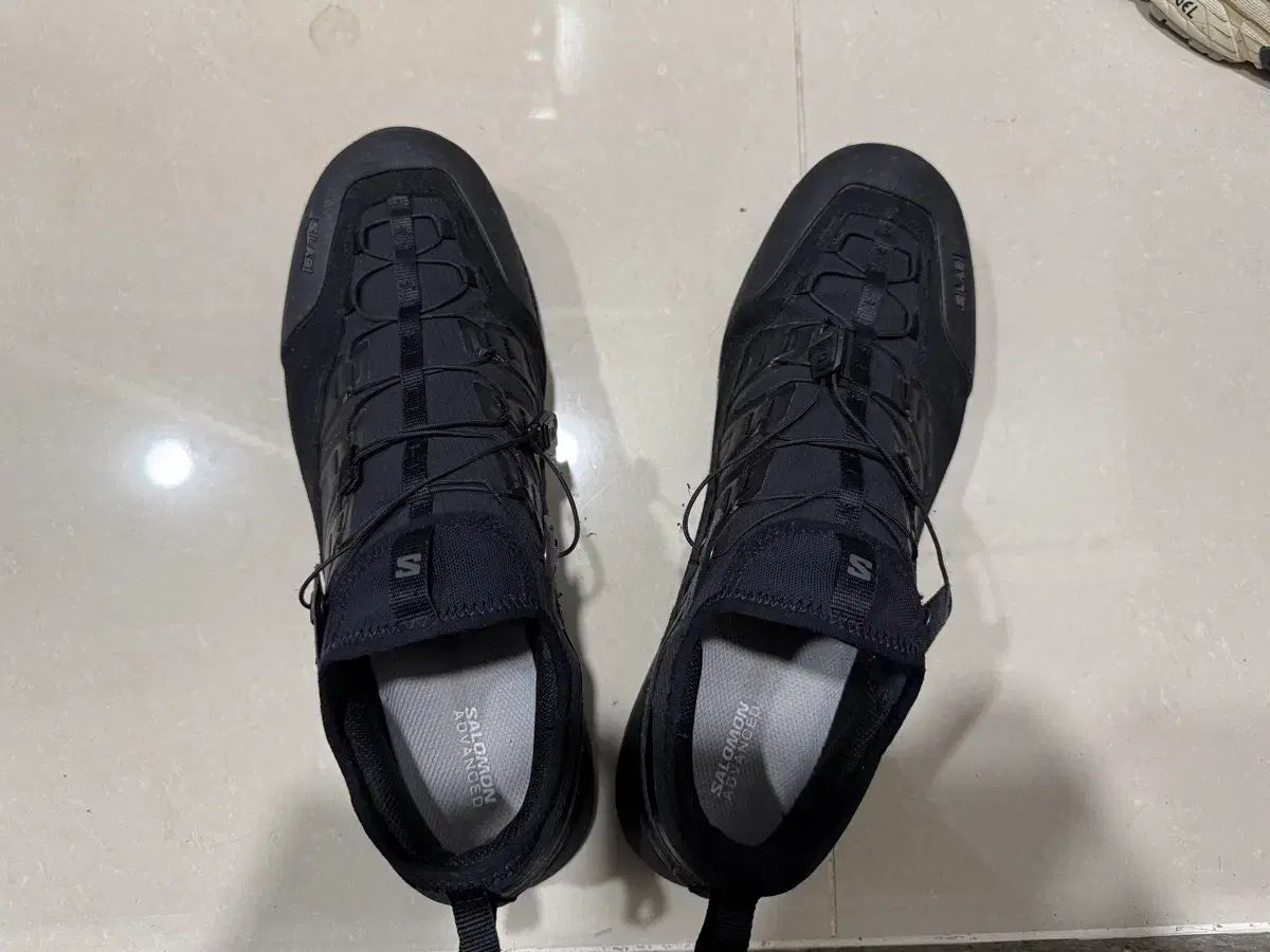 SALOMON アルパイン アドバンスド オールブラック 305 uk 12 us 5