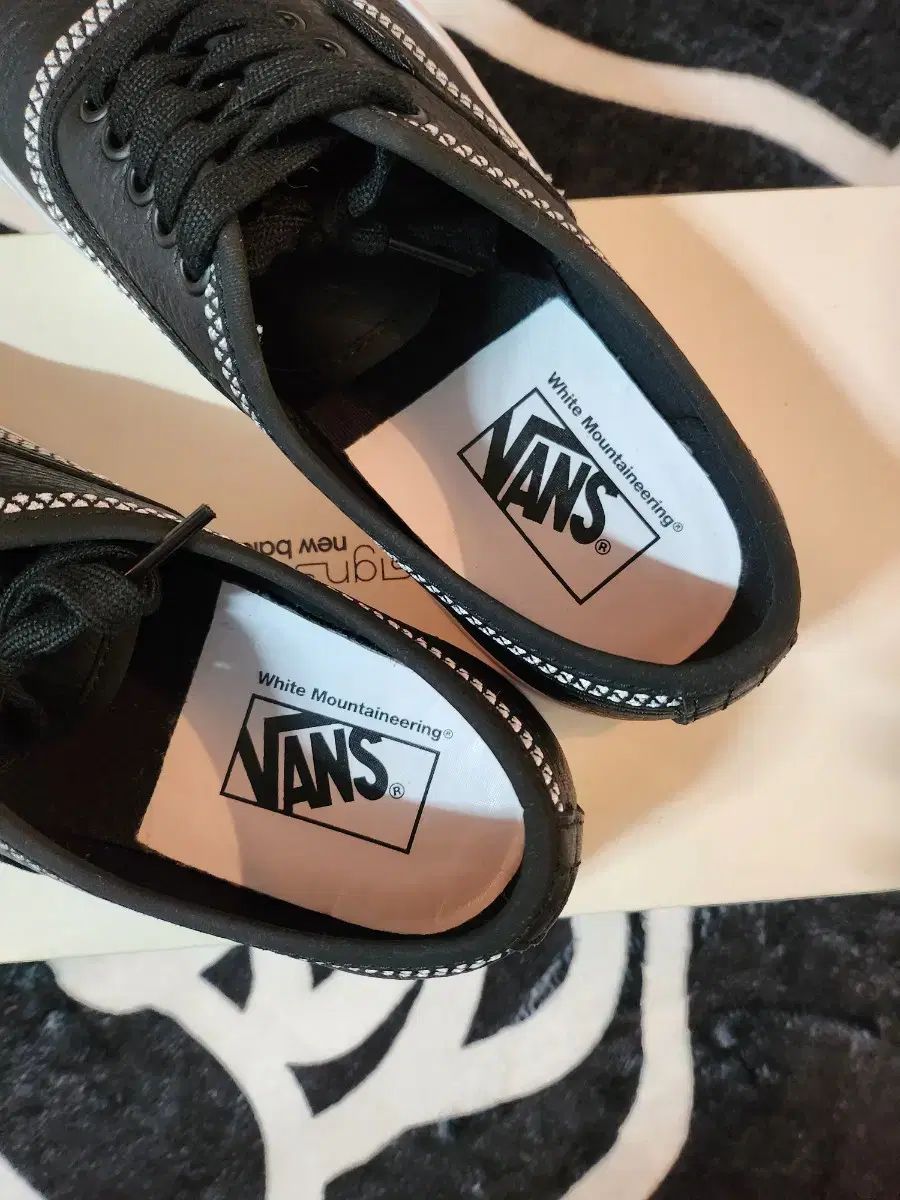 VANS x White Mountaineering ブラック スニーカー 250