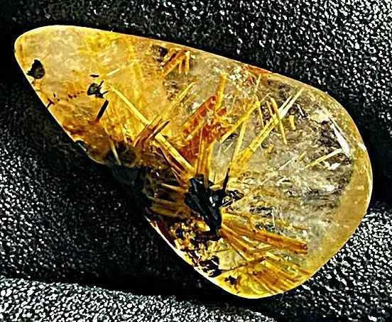 上質EU製☆ROBEAN☆定価135万円☆天然タイチンルチルクォーツ太金針